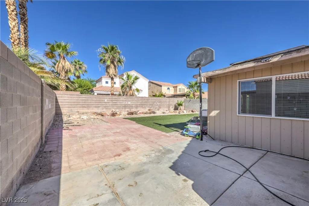 3511 Citruscedar, North Las Vegas, NV 89032