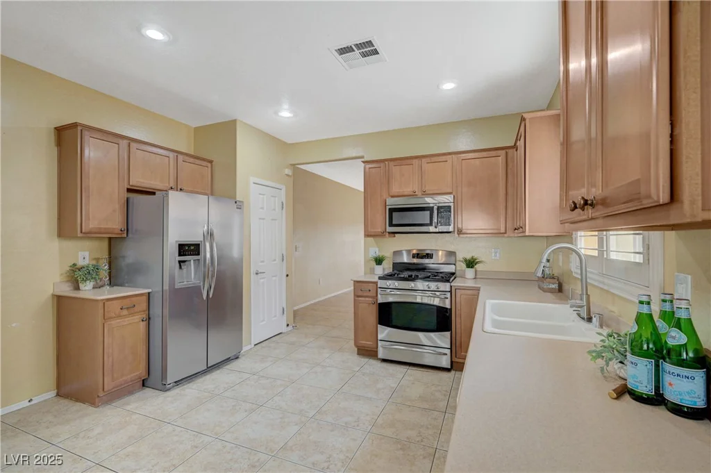 7937 Lily Trotter, North Las Vegas, NV 89084