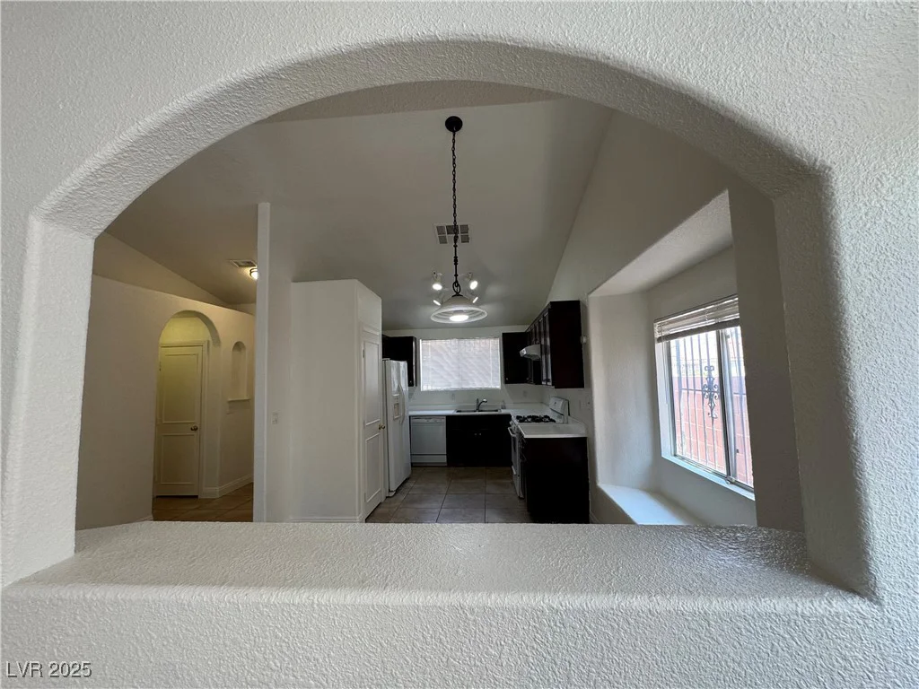 2503 River Oaks, Las Vegas, NV 89156