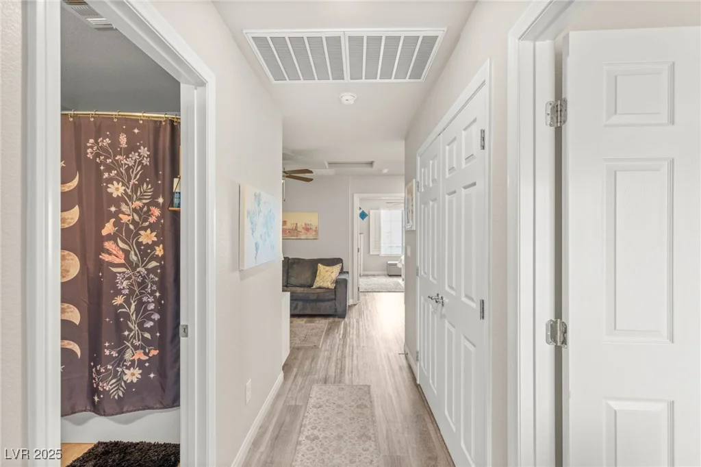 7354 Sunray Point, North Las Vegas, NV 89084