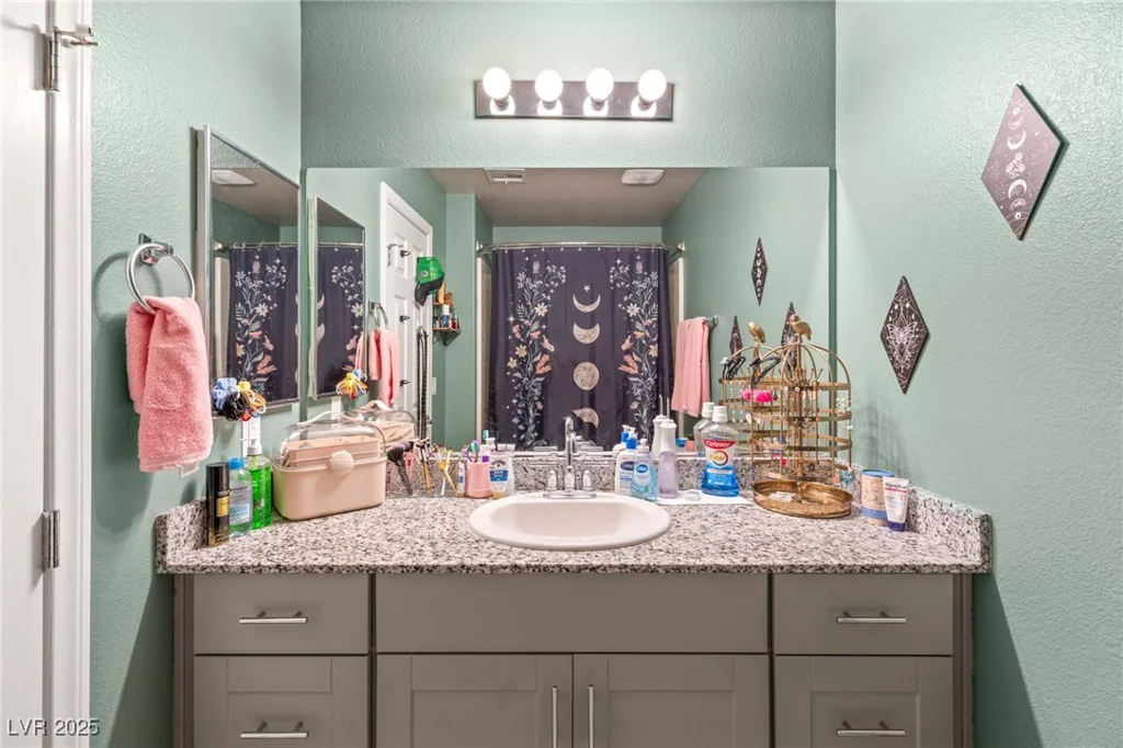 7354 Sunray Point, North Las Vegas, NV 89084