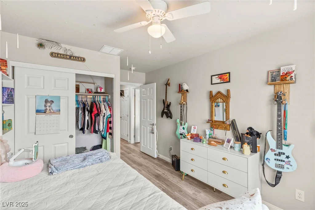 7354 Sunray Point, North Las Vegas, NV 89084