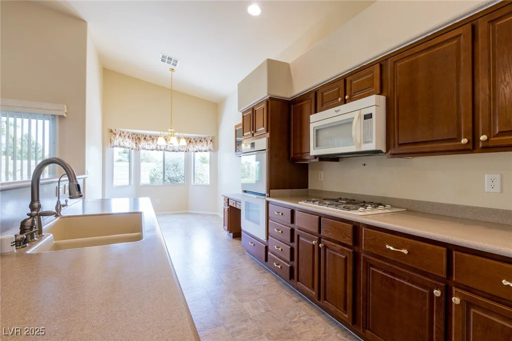 5308 Pacific Opal, Las Vegas, NV 89131