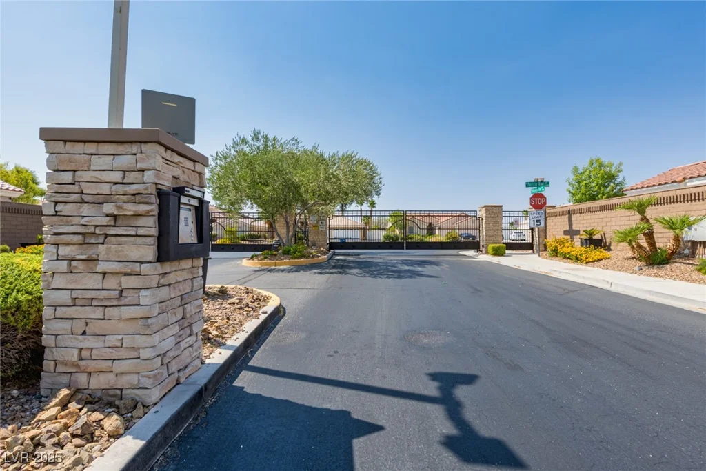 5308 Pacific Opal, Las Vegas, NV 89131