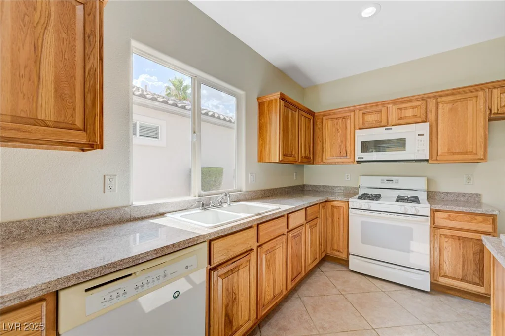 10877 Intro Ave, Las Vegas, NV 89135