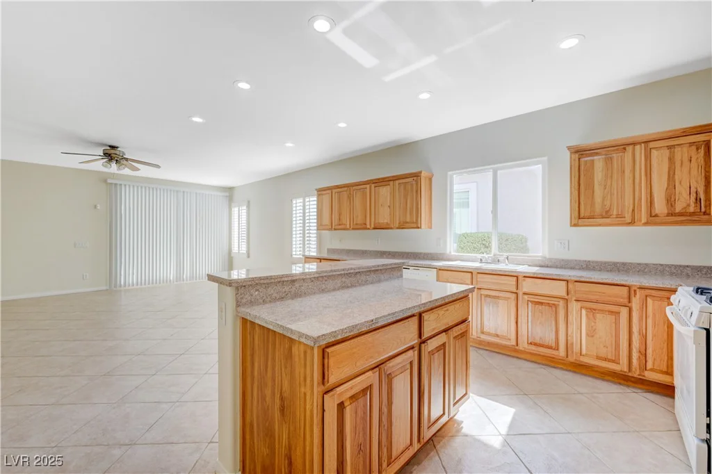 10877 Intro Ave, Las Vegas, NV 89135