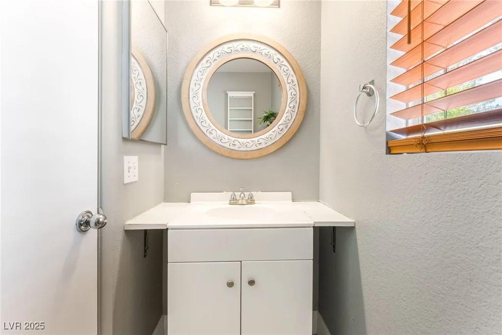3432 Yorkminster, Las Vegas, NV 89129