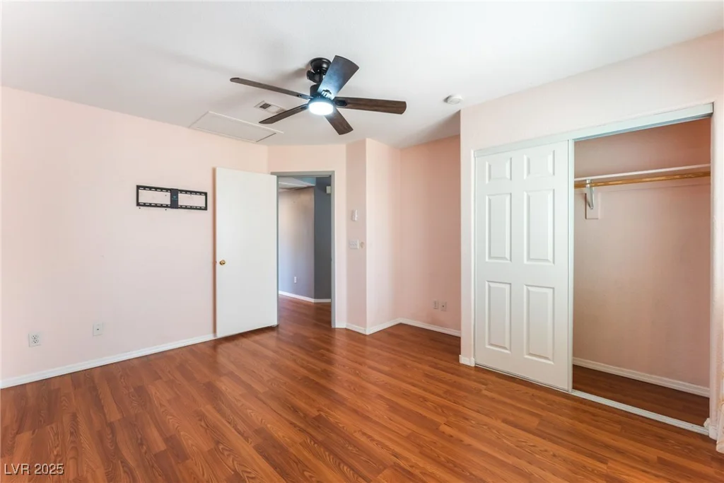 3432 Yorkminster, Las Vegas, NV 89129