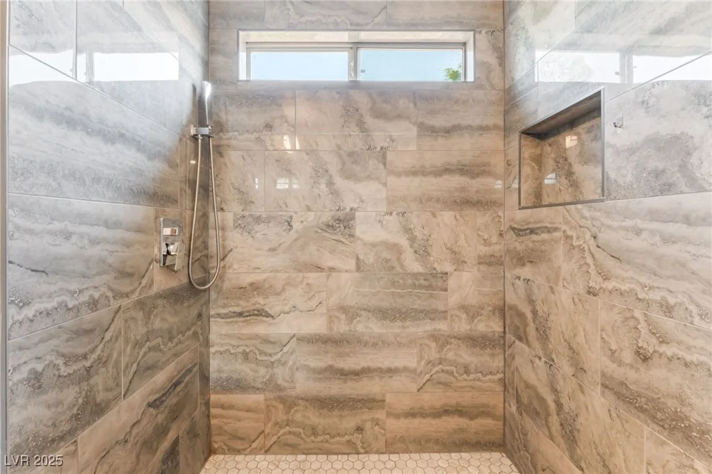 3432 Yorkminster, Las Vegas, NV 89129
