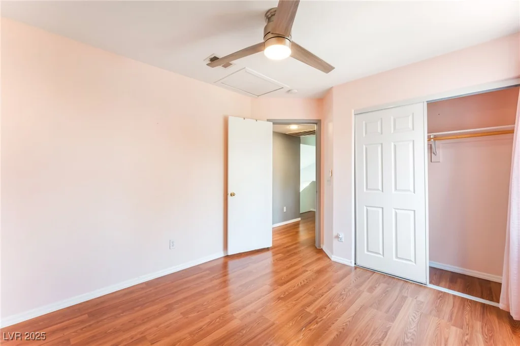 3432 Yorkminster, Las Vegas, NV 89129