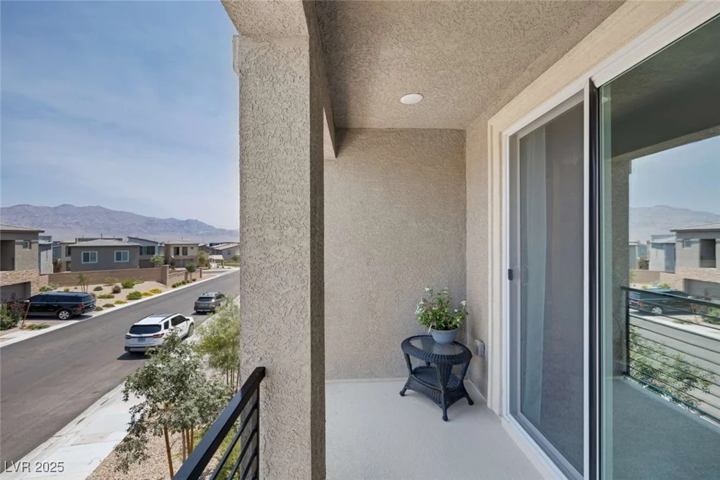 9827 Mojave Mountain, Las Vegas, NV 89166