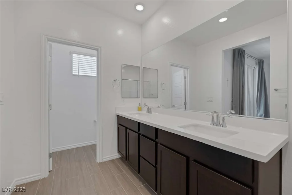 9827 Mojave Mountain, Las Vegas, NV 89166