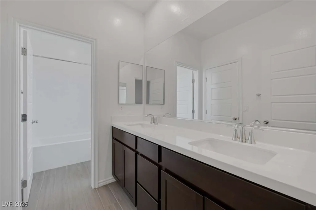 9827 Mojave Mountain, Las Vegas, NV 89166
