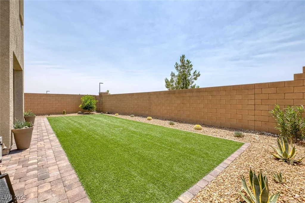 9827 Mojave Mountain, Las Vegas, NV 89166