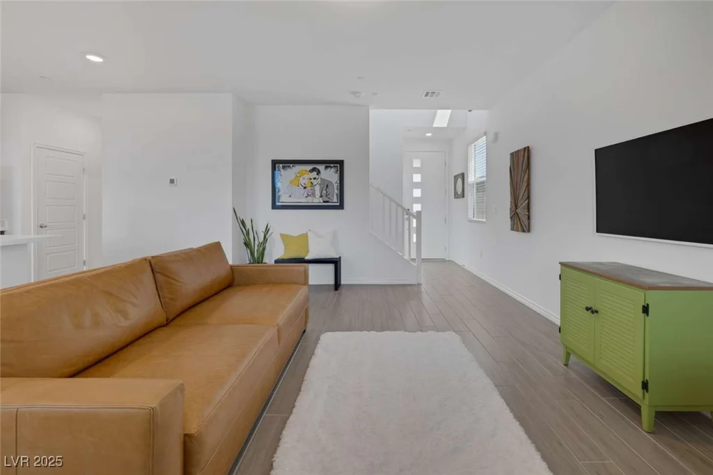 9827 Mojave Mountain, Las Vegas, NV 89166
