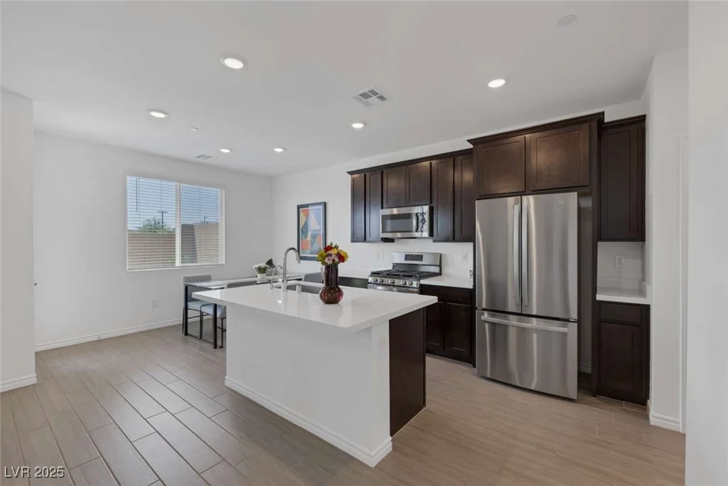 9827 Mojave Mountain, Las Vegas, NV 89166