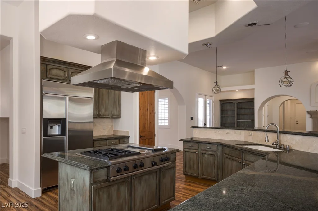 9904 Moonridge, Las Vegas, NV 89134