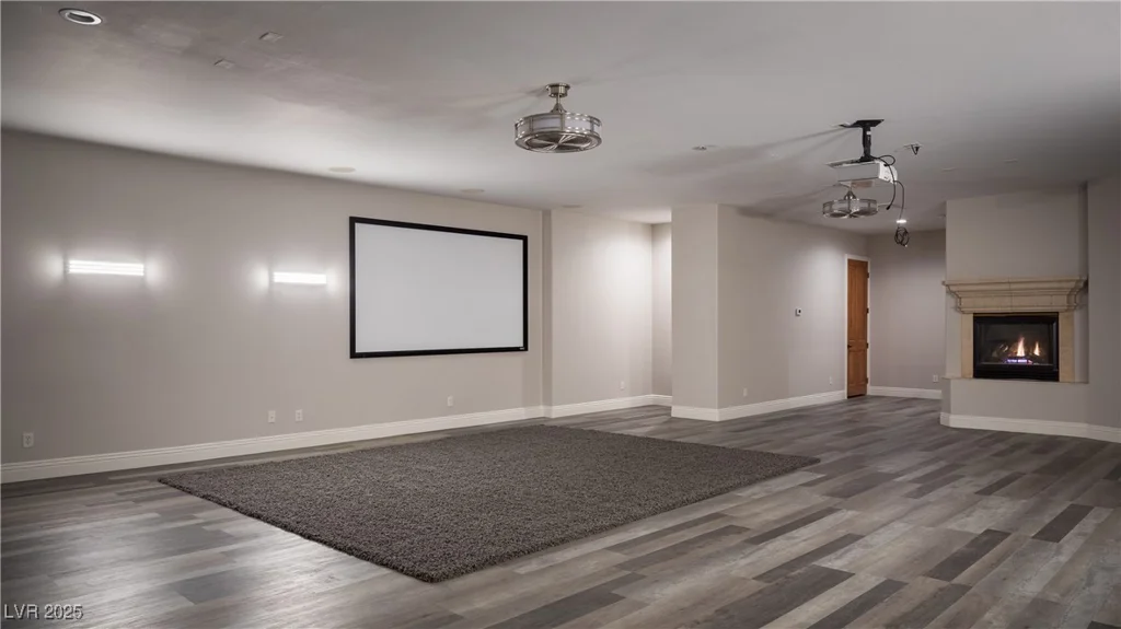 9904 Moonridge, Las Vegas, NV 89134