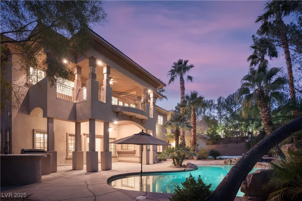 9904 Moonridge, Las Vegas, NV 89134