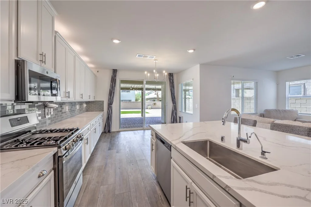 3821 Nesting Wren, North Las Vegas, NV 89084