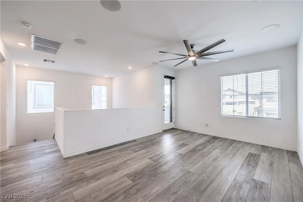 3821 Nesting Wren, North Las Vegas, NV 89084