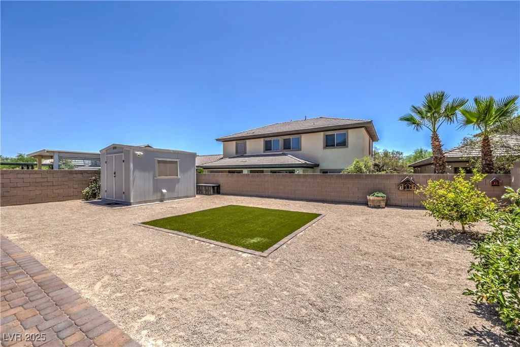 3821 Nesting Wren, North Las Vegas, NV 89084