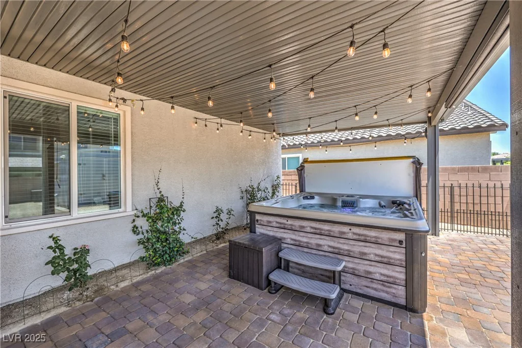 3821 Nesting Wren, North Las Vegas, NV 89084