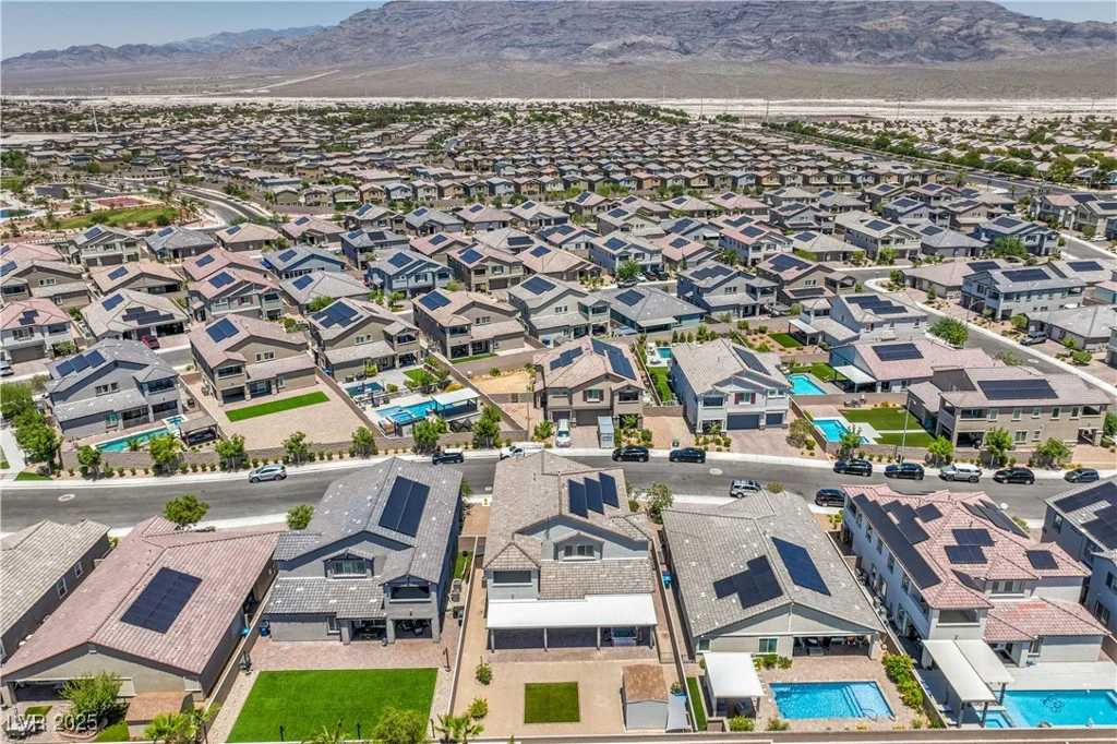 3821 Nesting Wren, North Las Vegas, NV 89084