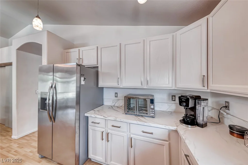990 Ridge Path, Henderson, NV 89015