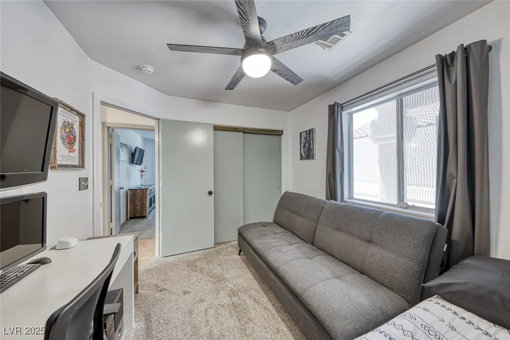 990 Ridge Path, Henderson, NV 89015