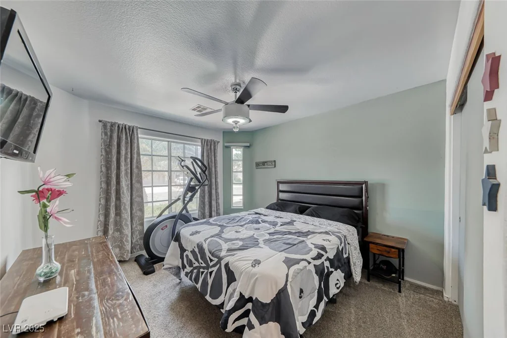 990 Ridge Path, Henderson, NV 89015