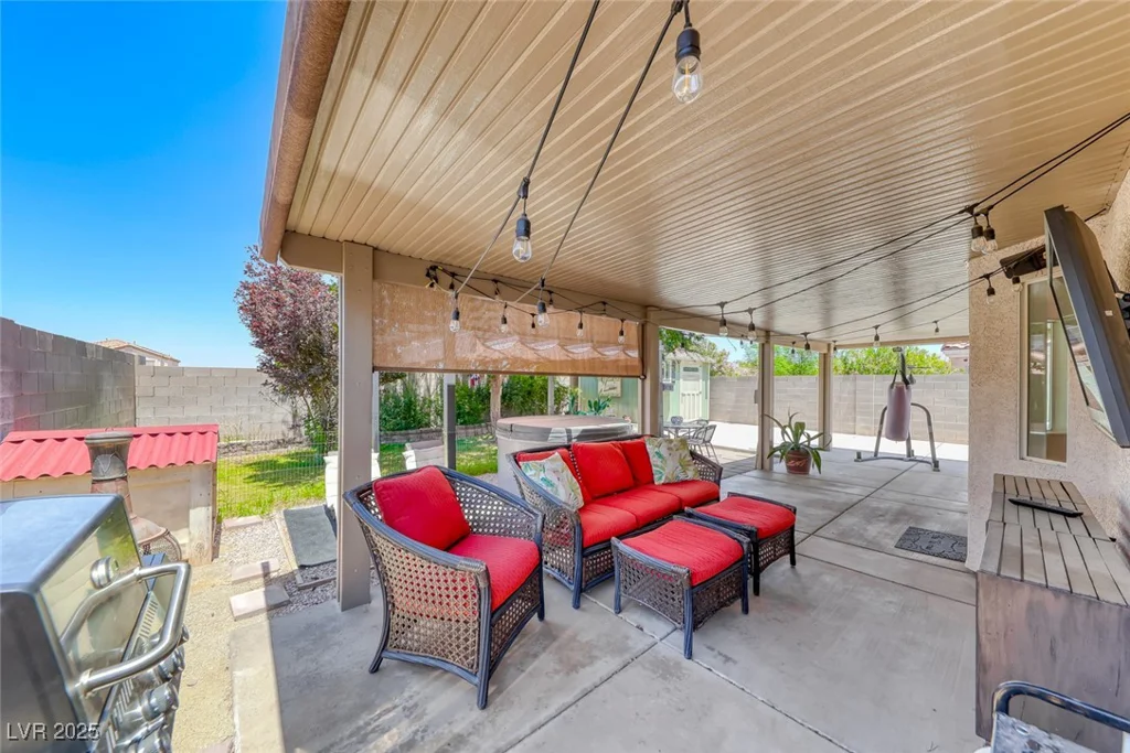990 Ridge Path, Henderson, NV 89015