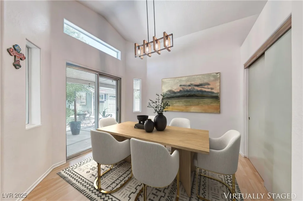 990 Ridge Path, Henderson, NV 89015