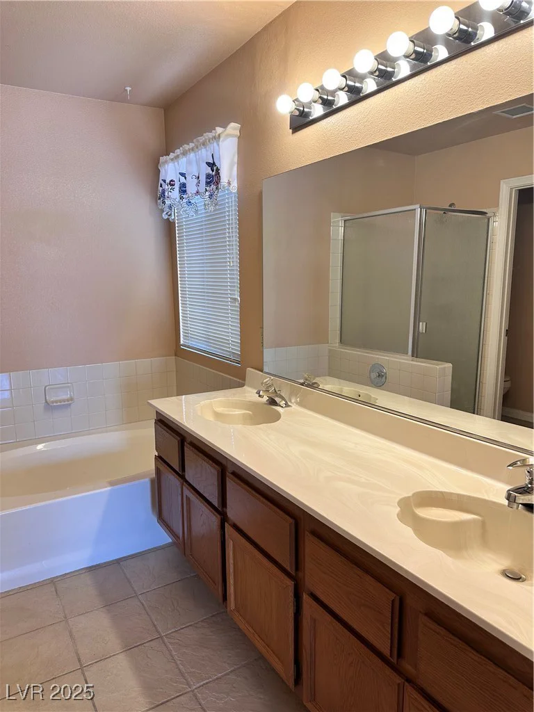 6600 Silver Penny, Las Vegas, NV 89108