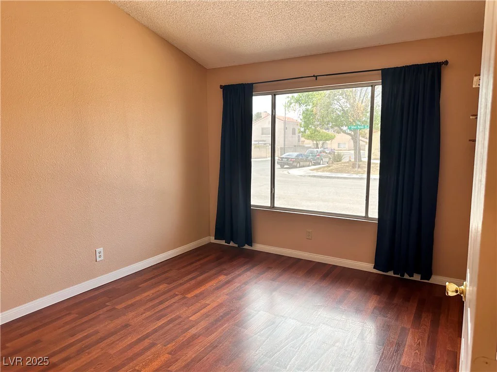 6600 Silver Penny, Las Vegas, NV 89108