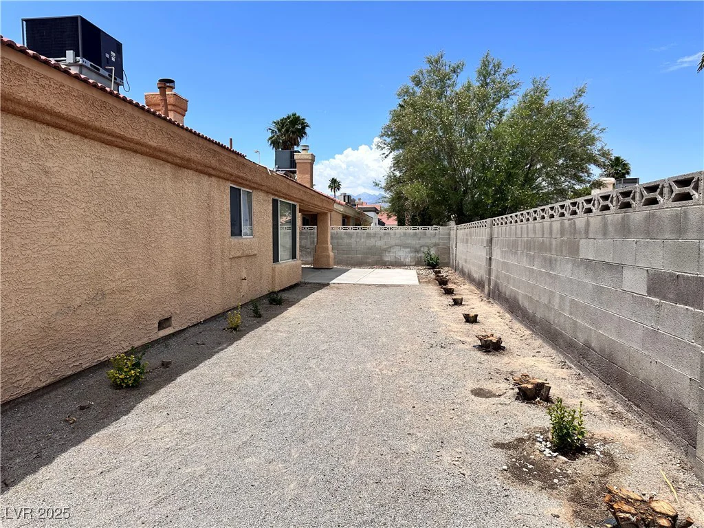 6600 Silver Penny, Las Vegas, NV 89108