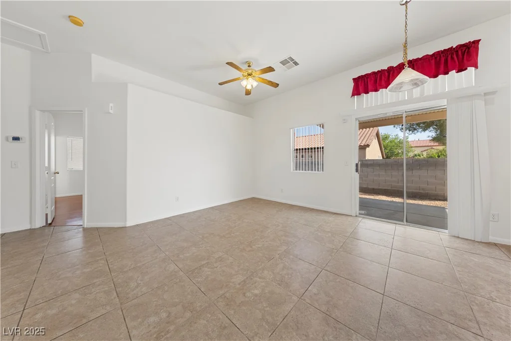 3027 Beaufort, North Las Vegas, NV 89032
