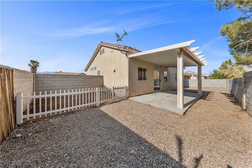 3027 Beaufort, North Las Vegas, NV 89032