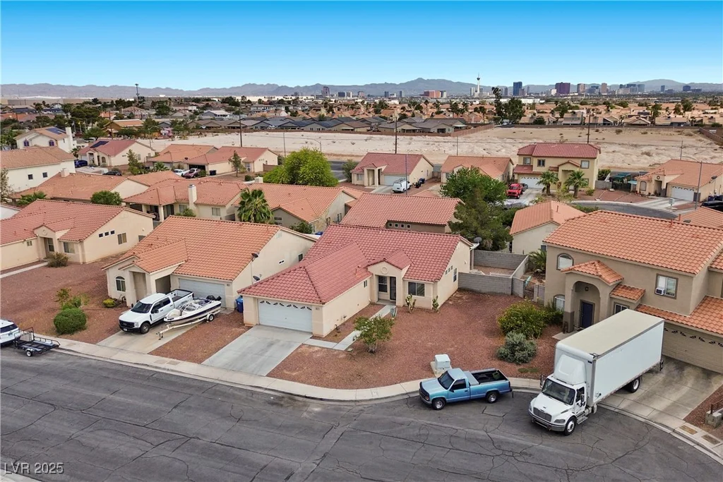 3027 Beaufort, North Las Vegas, NV 89032