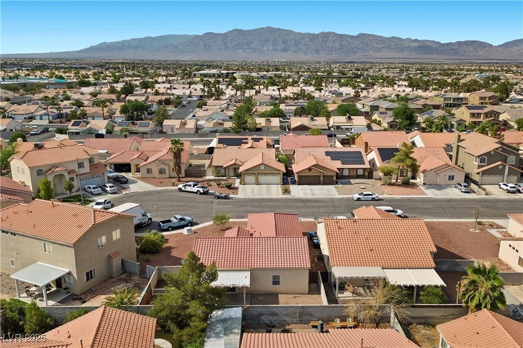 3027 Beaufort, North Las Vegas, NV 89032