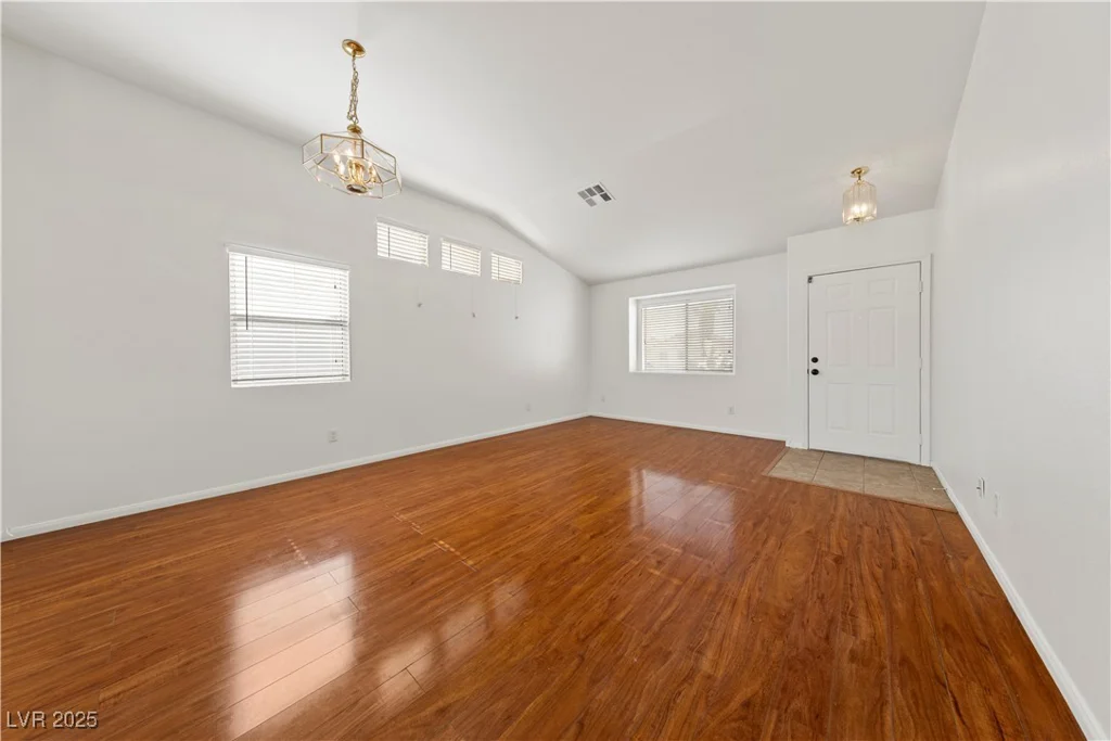 3027 Beaufort, North Las Vegas, NV 89032