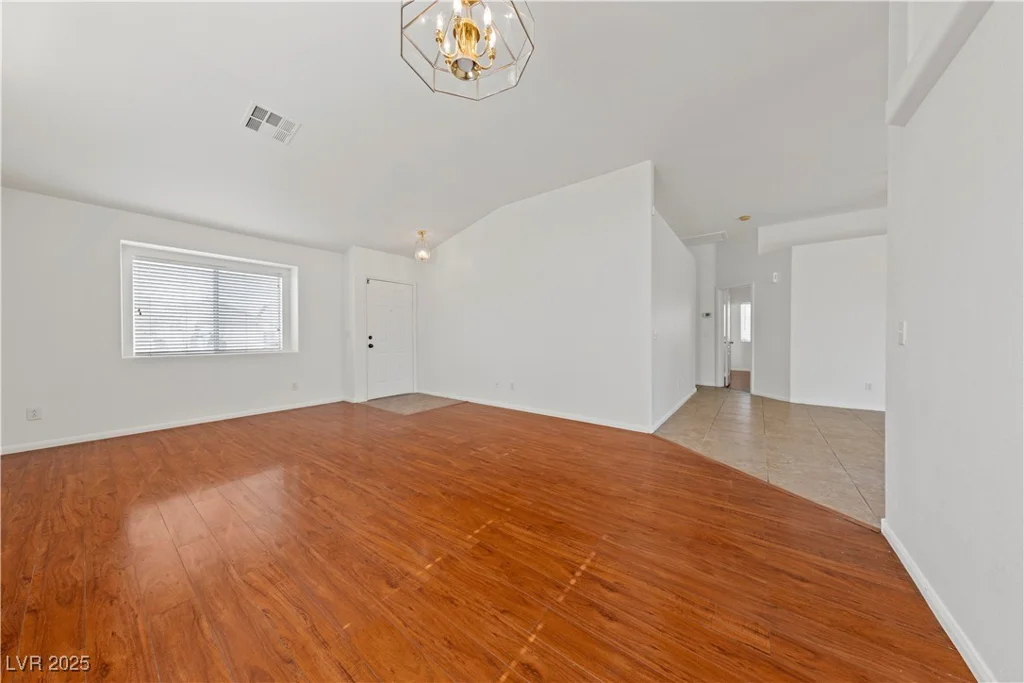3027 Beaufort, North Las Vegas, NV 89032