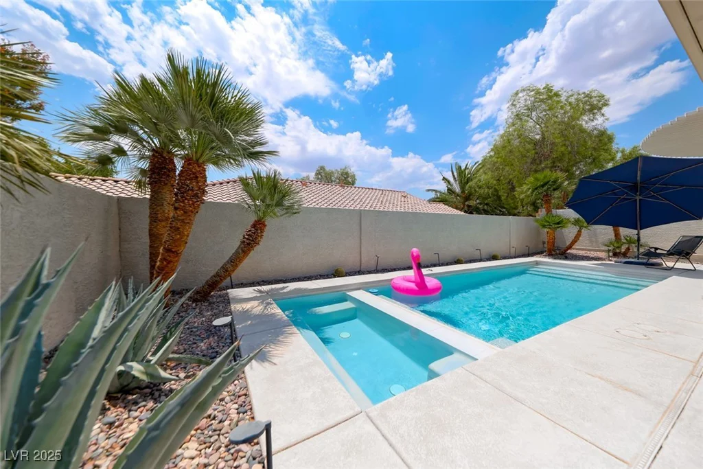 10193 Queens Church, Las Vegas, NV 89135