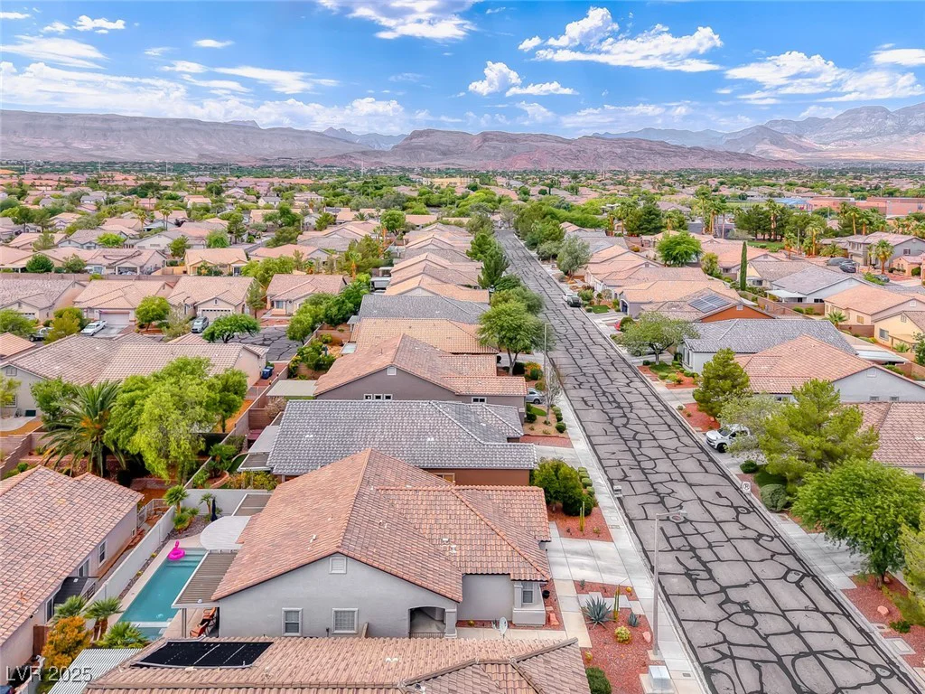 10193 Queens Church, Las Vegas, NV 89135
