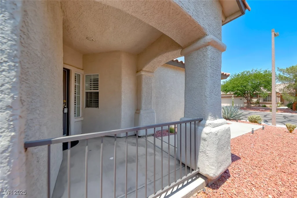 10193 Queens Church, Las Vegas, NV 89135