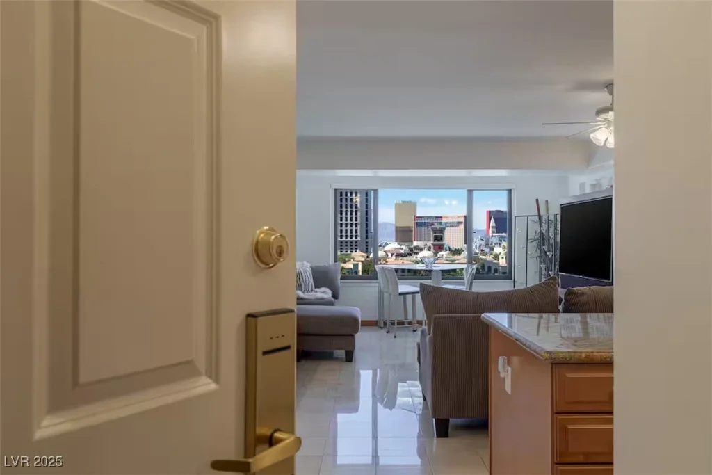 3700 Las Vegas, Las Vegas, NV 89109