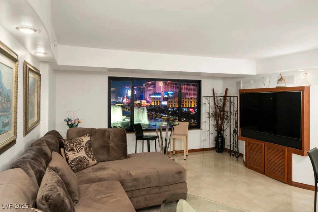 3700 Las Vegas, Las Vegas, NV 89109