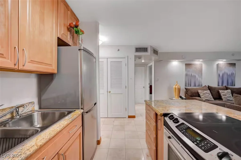 3700 Las Vegas, Las Vegas, NV 89109