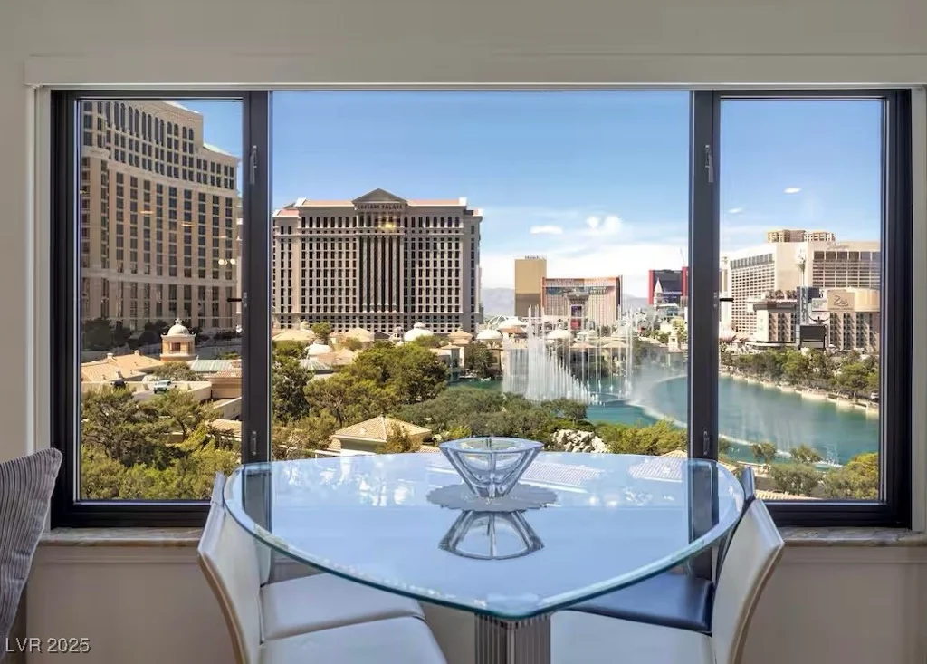 3700 Las Vegas, Las Vegas, NV 89109
