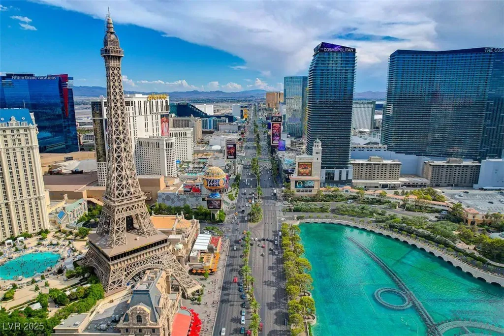 3700 Las Vegas, Las Vegas, NV 89109